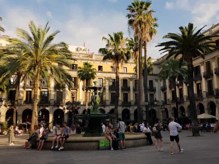 Plaça Reial Summer